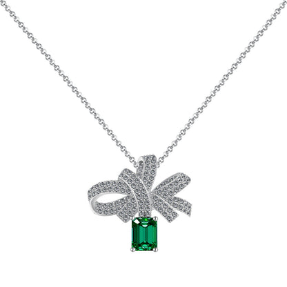 [Love Aura]Luxurious Flower Shape Emerald Cut Necklace