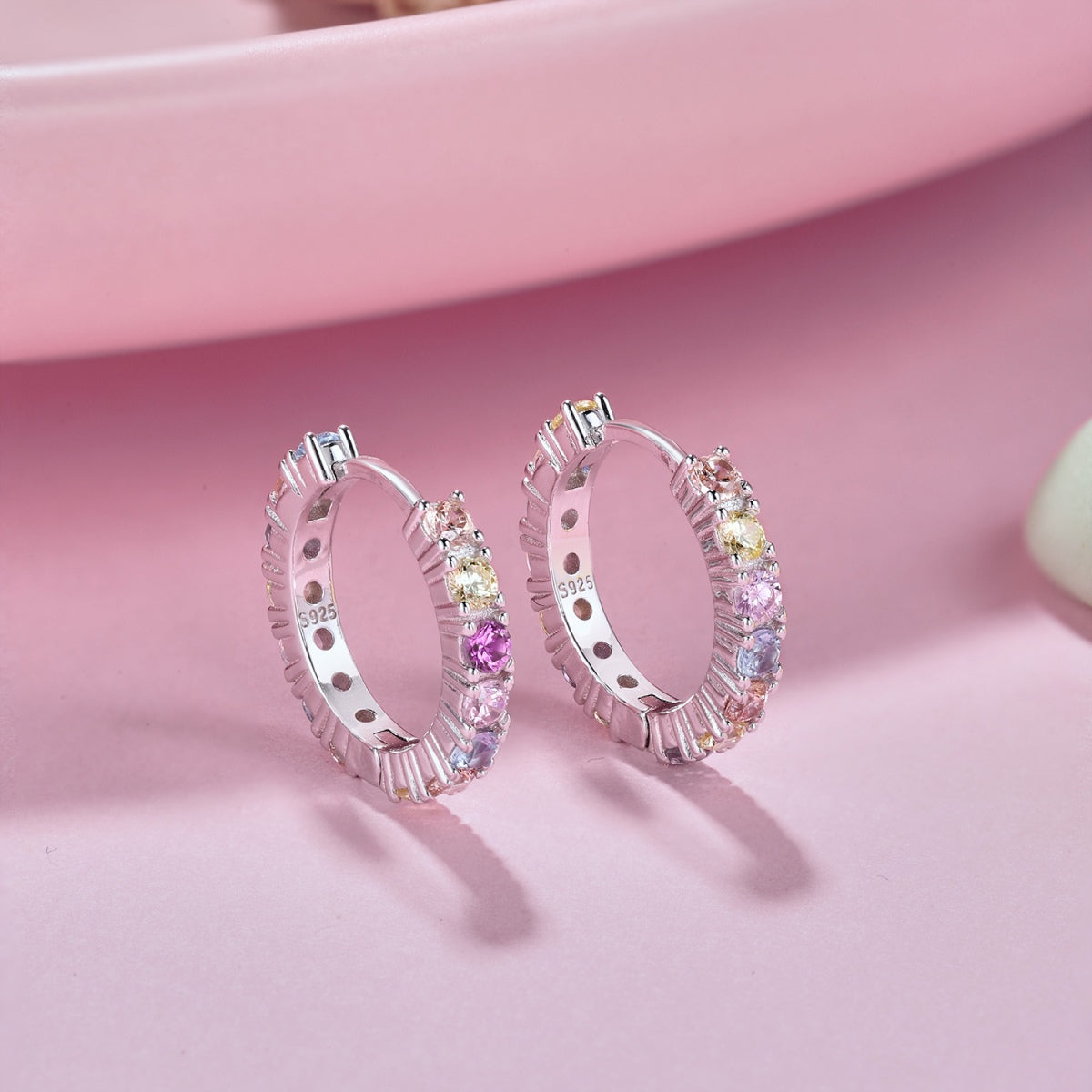[Love Aura]Radiant Colorful Round Cut Earrings