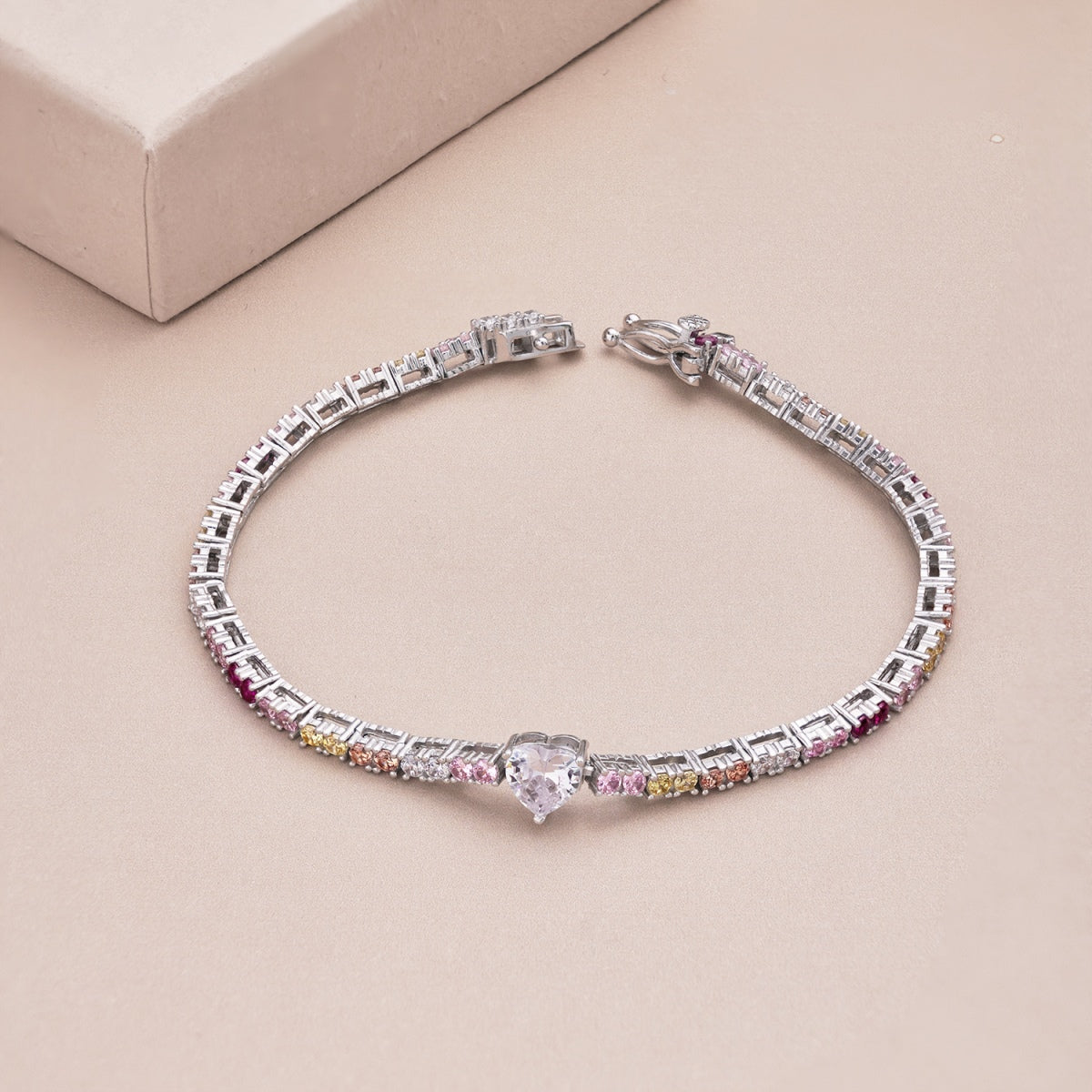 [Love Aura]Delicate Romantic Heart Shape Lover Bracelet