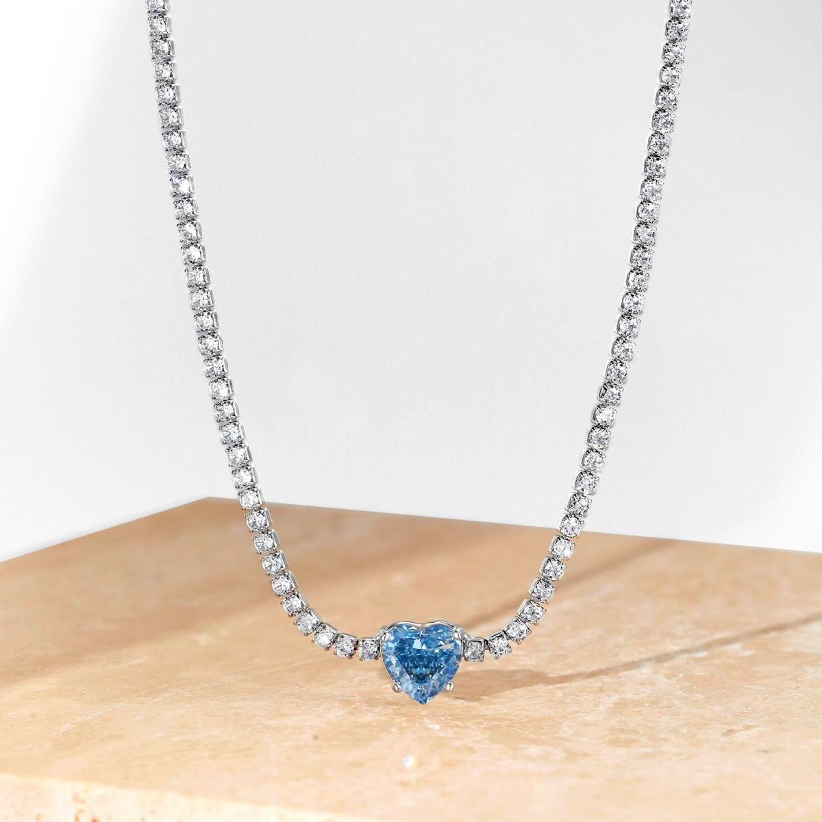 [Love Aura]2.0 Carat Sparkling Tennis Heart Cut Necklace
