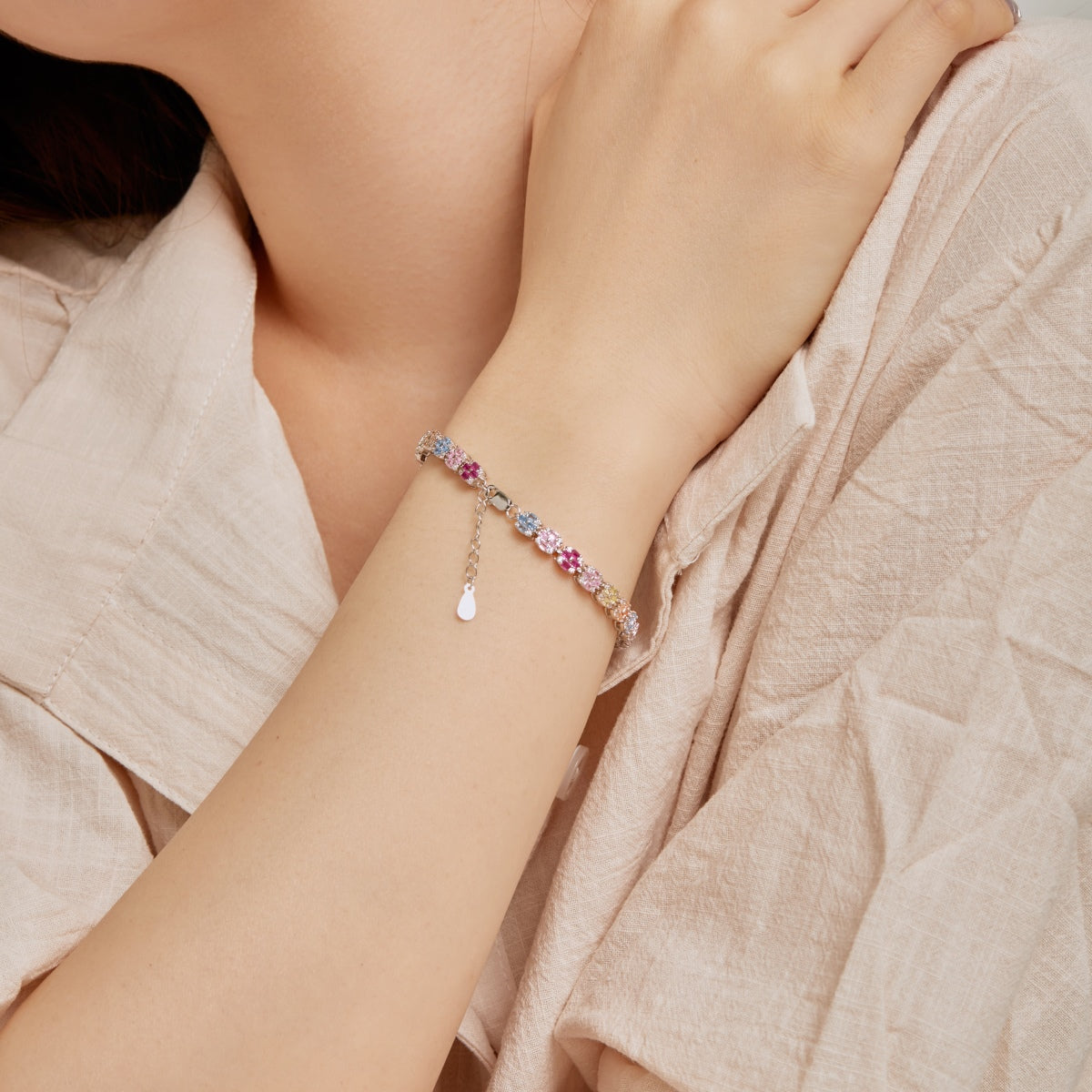 [Love Aura]Delicate Colorful Emerald Cut Daily Bracelet