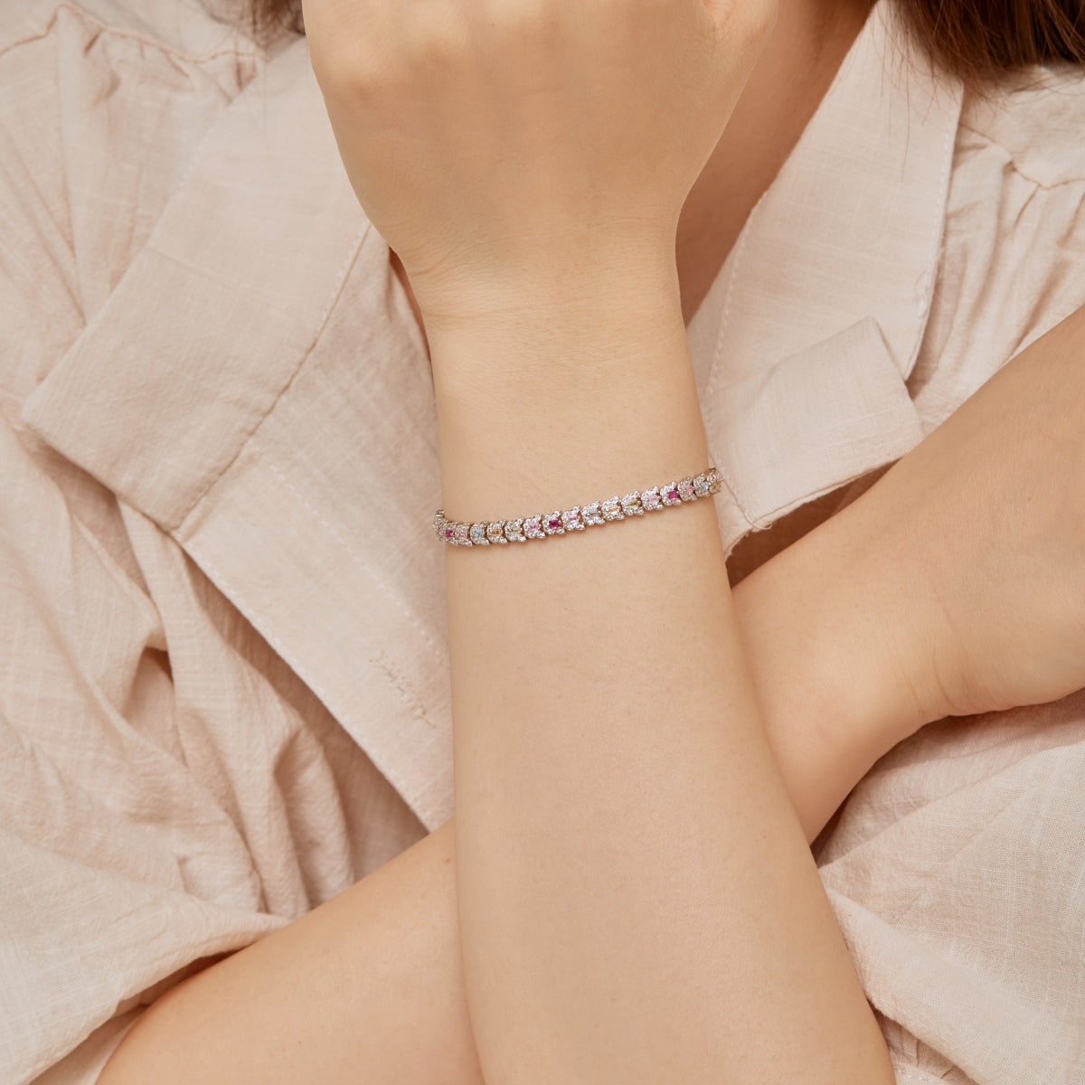 [Love Aura]Delicate Colorful Multi Cut Daily Bracelet