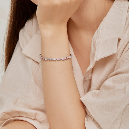 [Love Aura]0.25 Carat Radiant Water Drop Shape Daily Bracelet