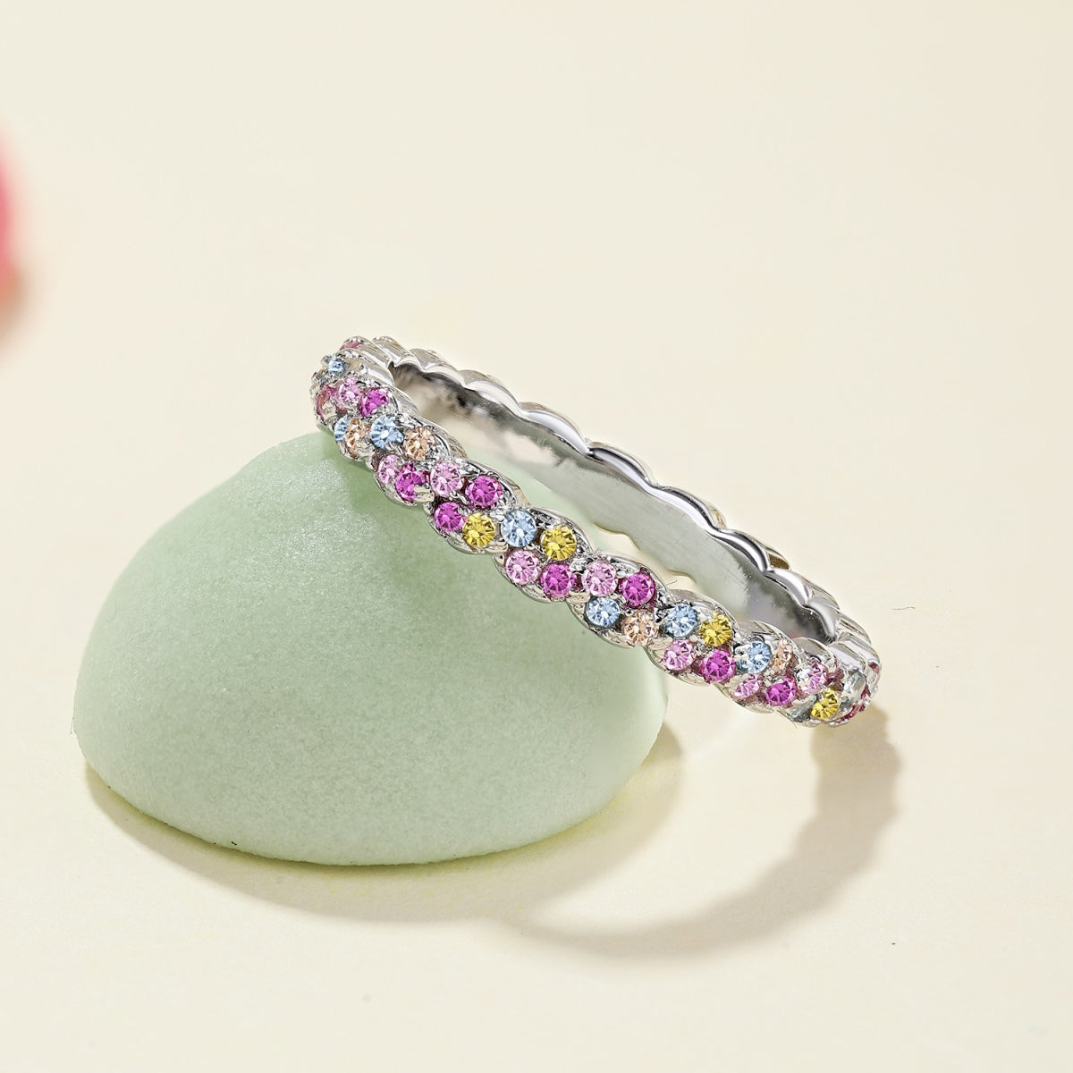 [Love Aura]Dainty Ebullient Round Cut Daily Ring