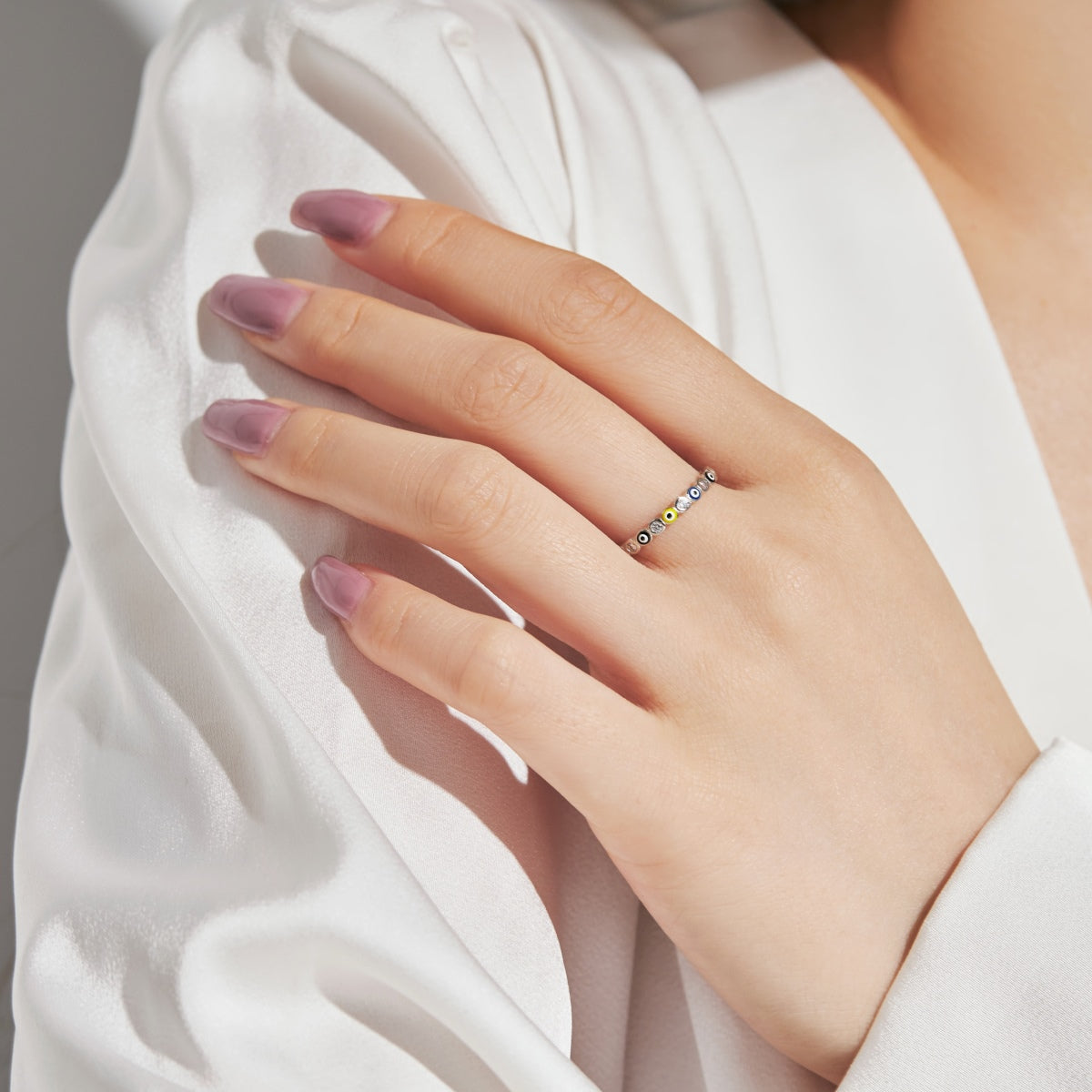 [Love Aura]Sparkling Vibrant Round Shape Daily Ring