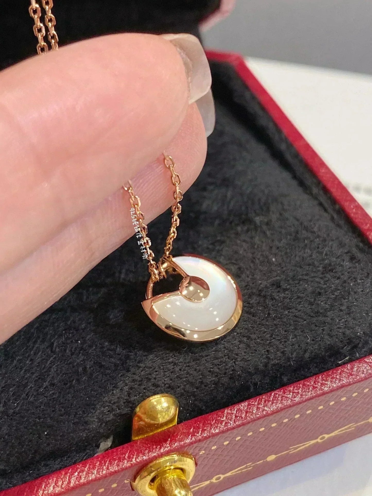[Love Aura]AMULETTE ROSE GOLD MOP NECKLACE