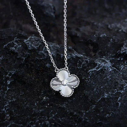[Love Aura]CLOVER  15MM DIAMOND LASER NECKLACE SILVER