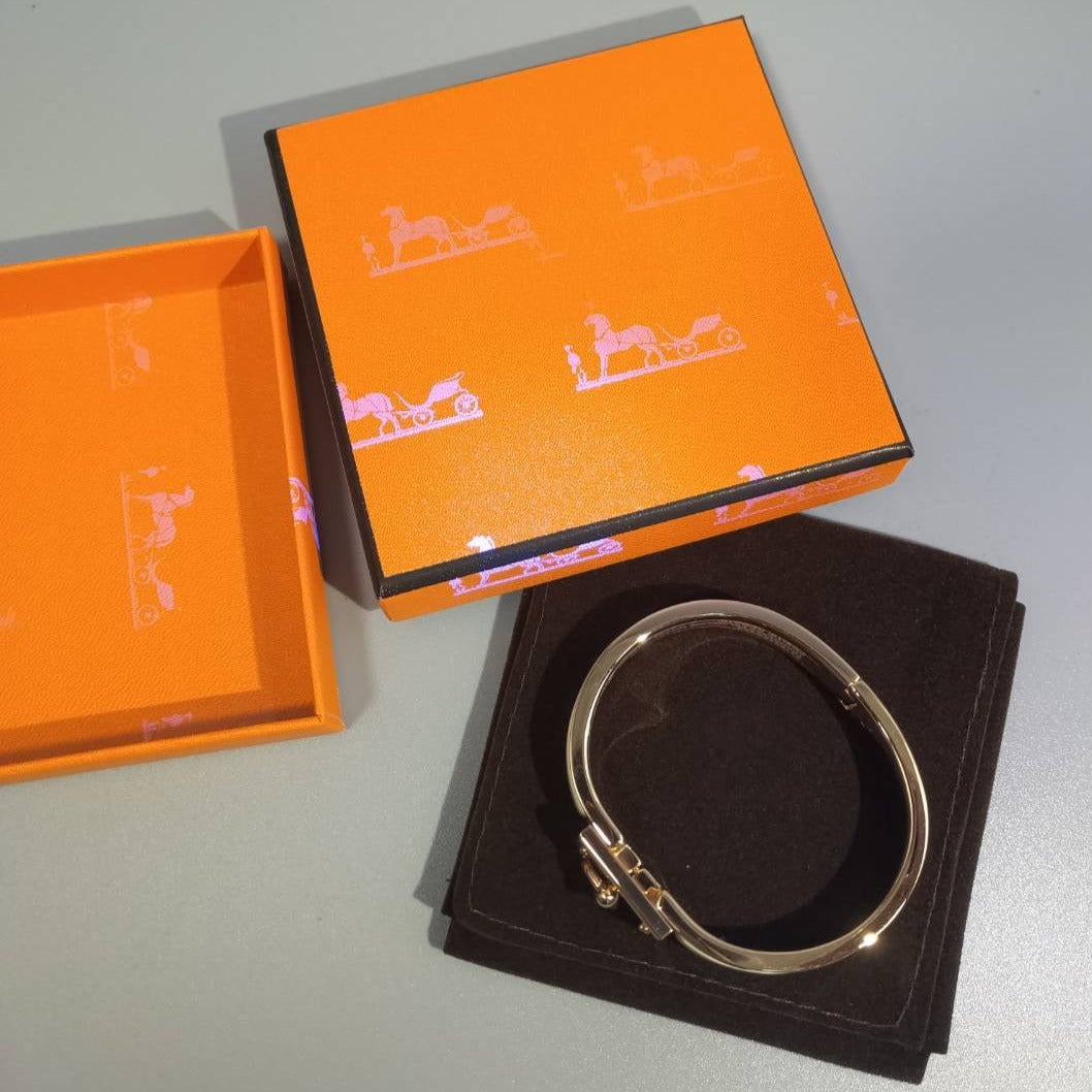 [Love Aura]H CLOUD BLUE BRACELET