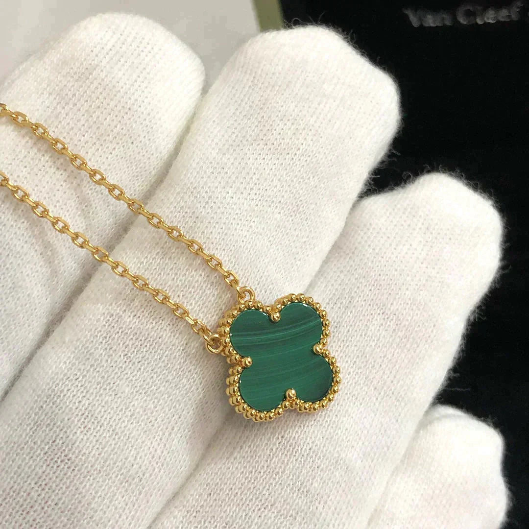 [Love Aura]CLOVER 15MM MALACHITE SINGLE FLOWER  NECKLACE