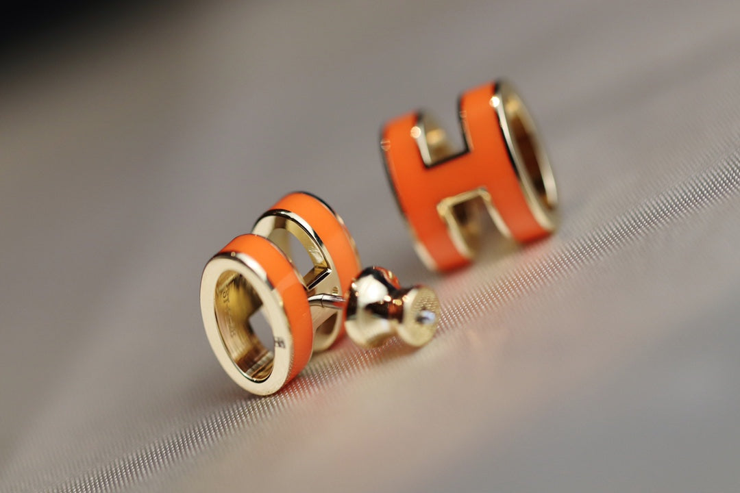 [Love Aura]MINI POP H EARRINGS ORANGE
