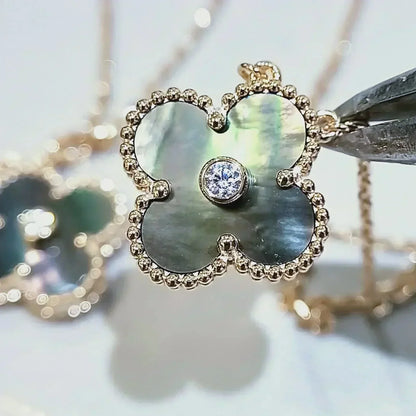 [Love Aura]CLOVER 15MM DIAMOND AND MOTHER-OF-GREY NECKLACE