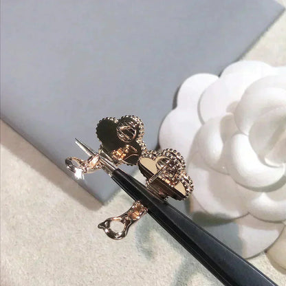 [Love Aura]CLOVER MEDIUM 1 MOTIFS  PINK MOP DIAMOND EARRINGS