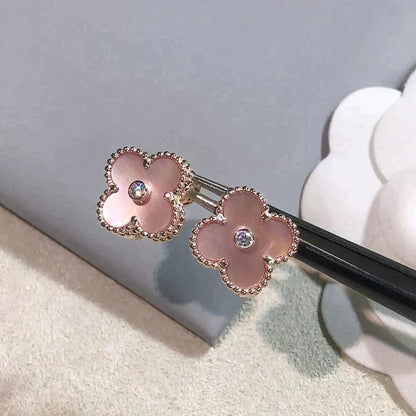 [Love Aura]CLOVER MEDIUM 1 MOTIFS  PINK MOP DIAMOND EARRINGS