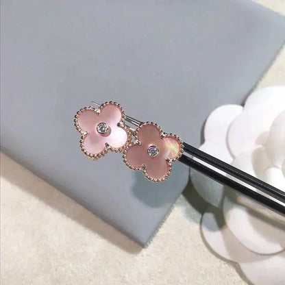 [Love Aura]CLOVER MEDIUM 1 MOTIFS  PINK MOP DIAMOND EARRINGS