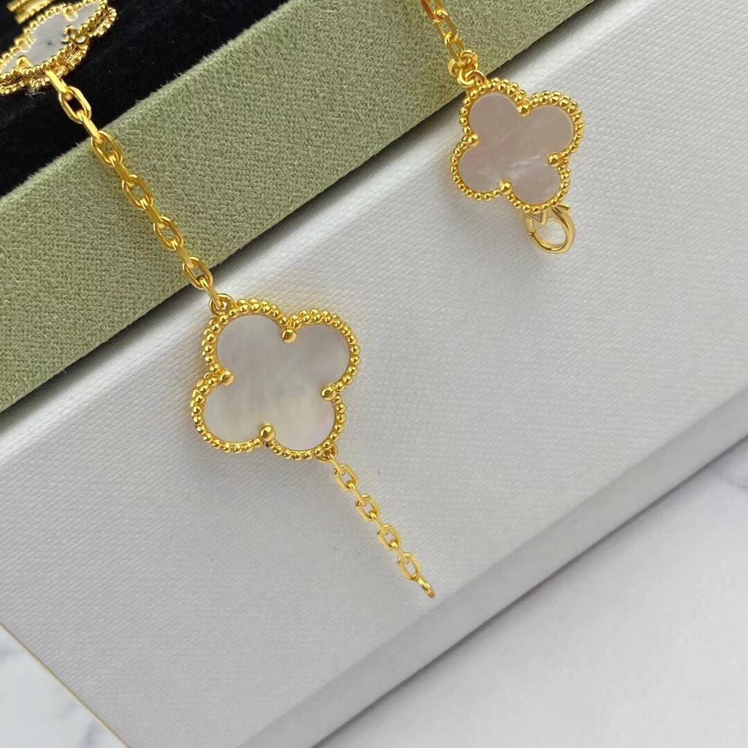 [Love Aura]MAGIC CLOVER MOP GOLD BRACELET 5 MOTIFS