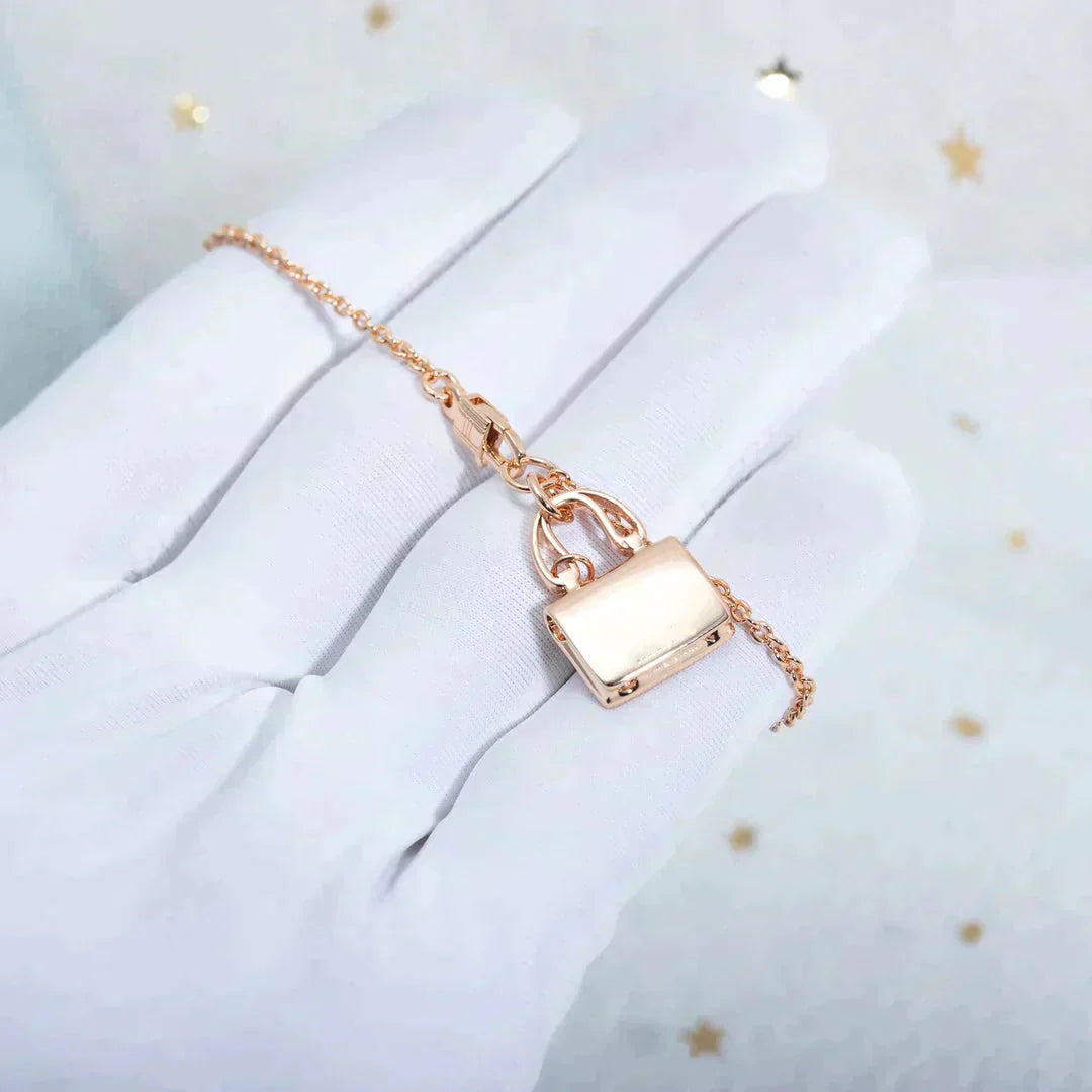 [Love Aura]AMULETTE PEDANT ROSE GOLD NECKLACE