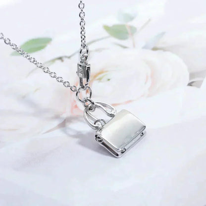 [Love Aura]AMULETTE PEDANT SILVER NECKLACE