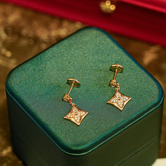 [Love Aura]STAR DIAMONDS EARRINGS GOLD
