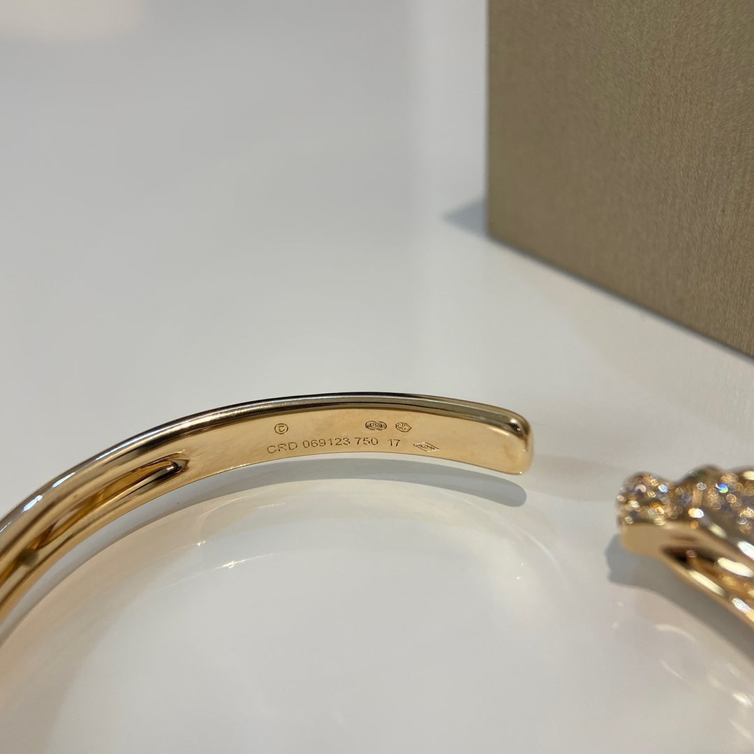 [Love Aura]PANTHERE GOLD DIAMOND OPEN BRACELET