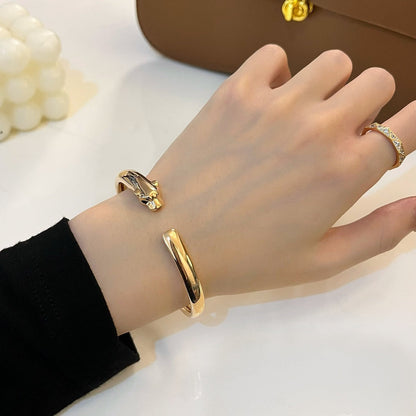 [Love Aura]PANTHERE GOLD OPEN BRACELET