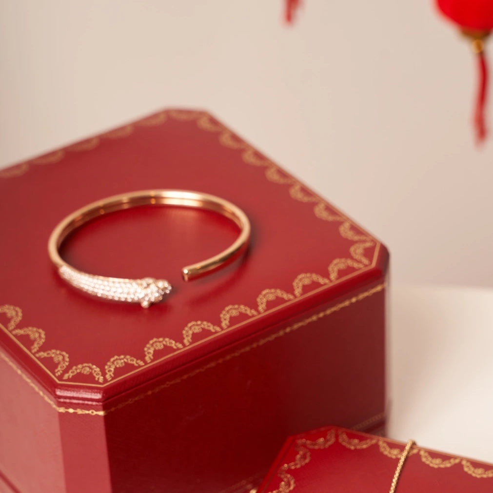 [Love Aura]PANTHERE ROSE GOLD DIAMOND OPEN BRACELET
