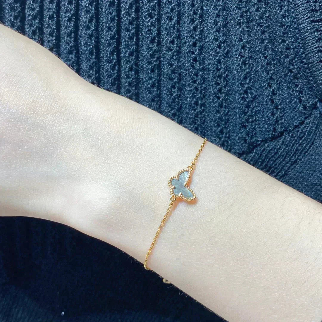 [Love Aura]BUTTERFLY DARK MOP BUTTERFLY BRACELET