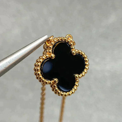 [Love Aura]CLOVER 15MM BLACK ONYX SINGLE FLOWER NECKLACE