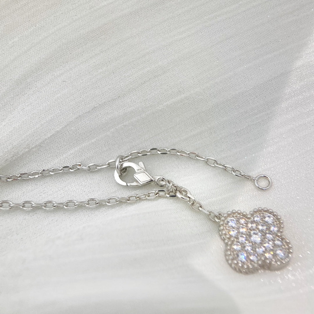 [Love Aura]CLOVER 5 MOTIFS SILVER DIAMONDS NECKLACE
