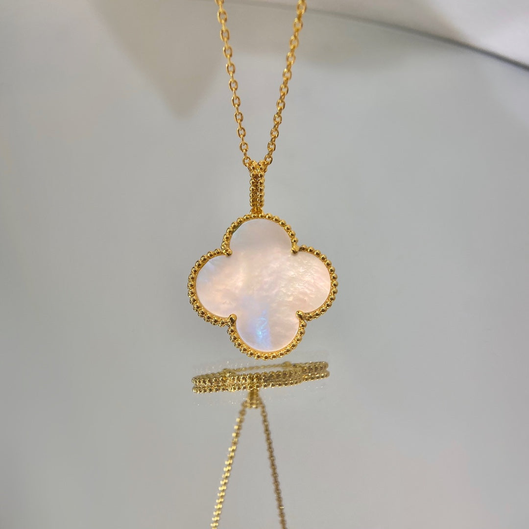 [Love Aura]CLOVER 25MM MOP LARGE PENDANT NECKLACE