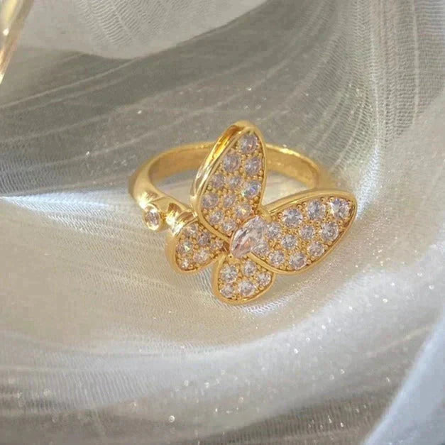 [Love Aura]BUTTERFLY DIAMOND RING