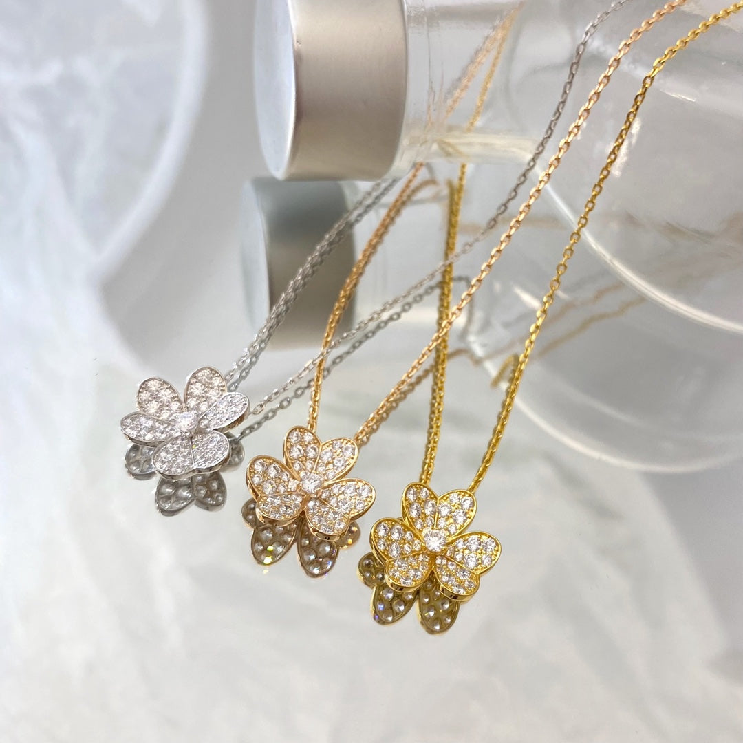 [Love Aura]FLOWER DIAMOND NECKLACE