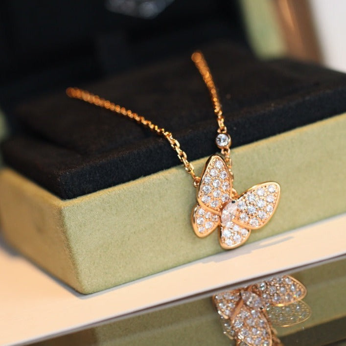 [Love Aura]BUTTERFLY DIAMOND NECKLACE