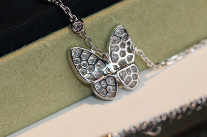 [Love Aura]BUTTERFLY DIAMOND NECKLACE