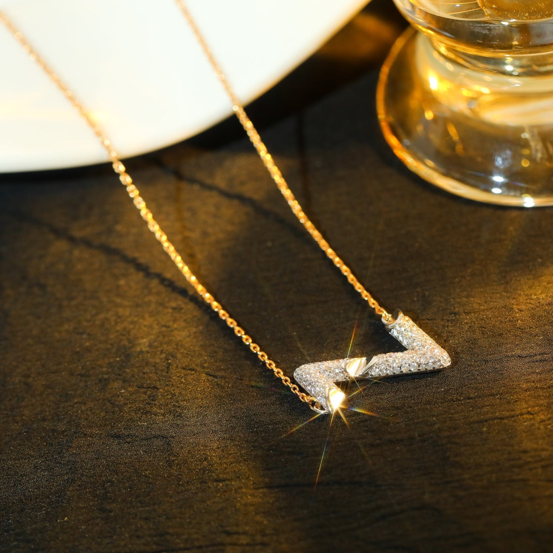 [Love Aura]VOLT SILVER DIAMOND PEDANT NECKLACE