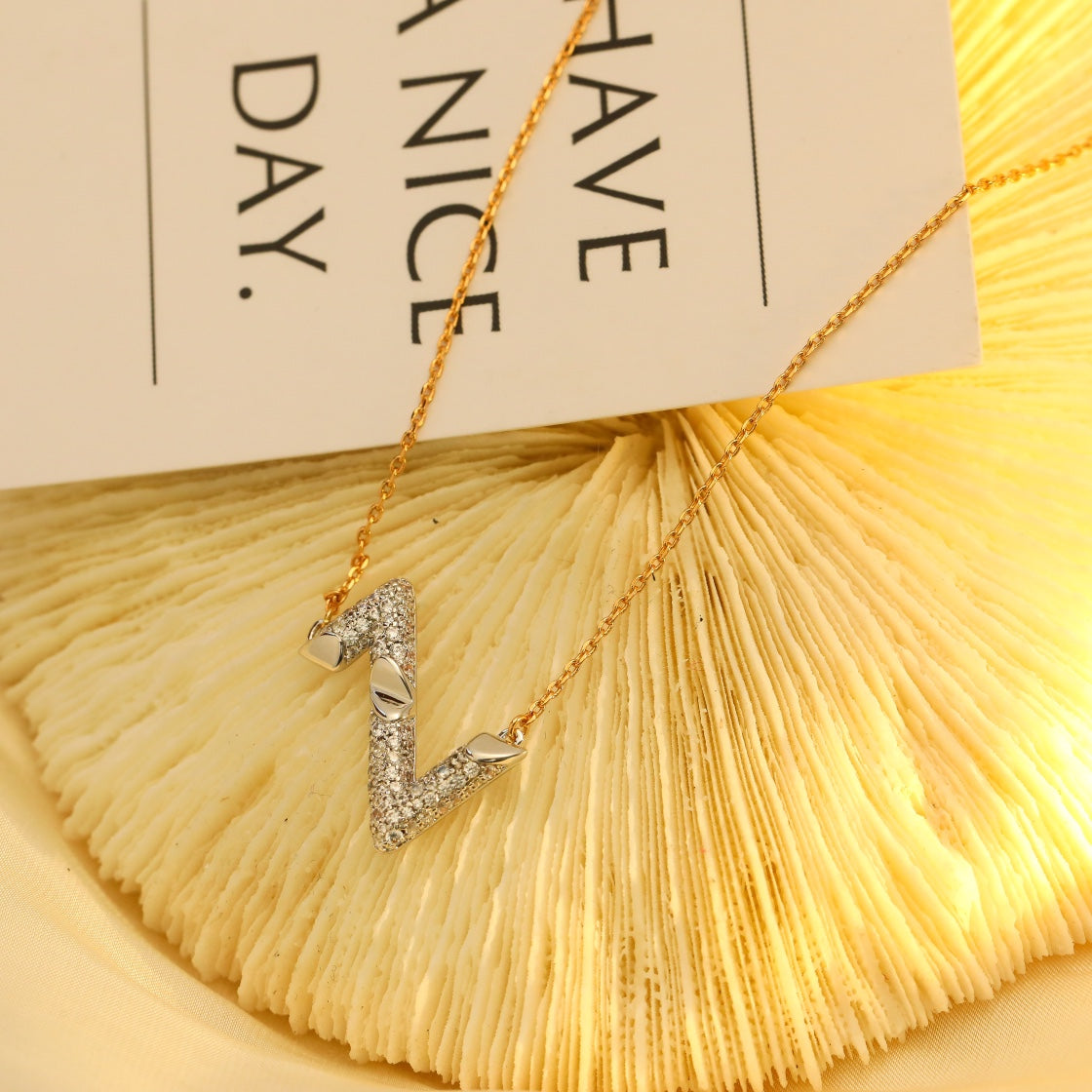 [Love Aura]VOLT SILVER DIAMOND PEDANT NECKLACE