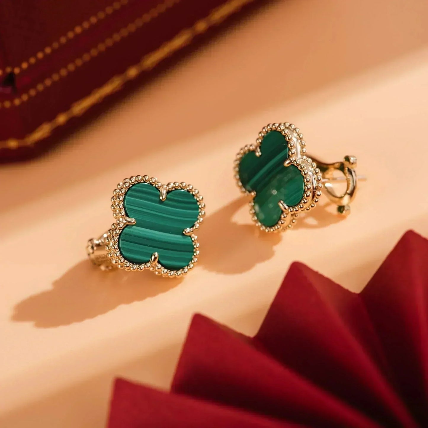 [Love Aura]CLOVER MEDIUM 1 MOTIFS MALACHITE  EARRINGS