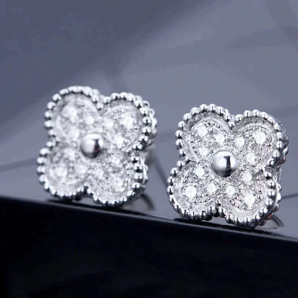 [Love Aura]CLOVER 1 MOTIFS DIAMOND STUD EARRINGS SILVER