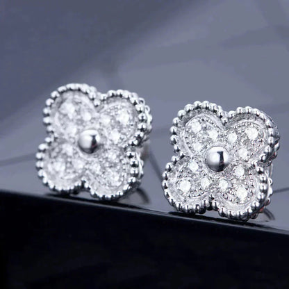 [Love Aura]CLOVER 1 MOTIFS DIAMOND STUD EARRINGS SILVER