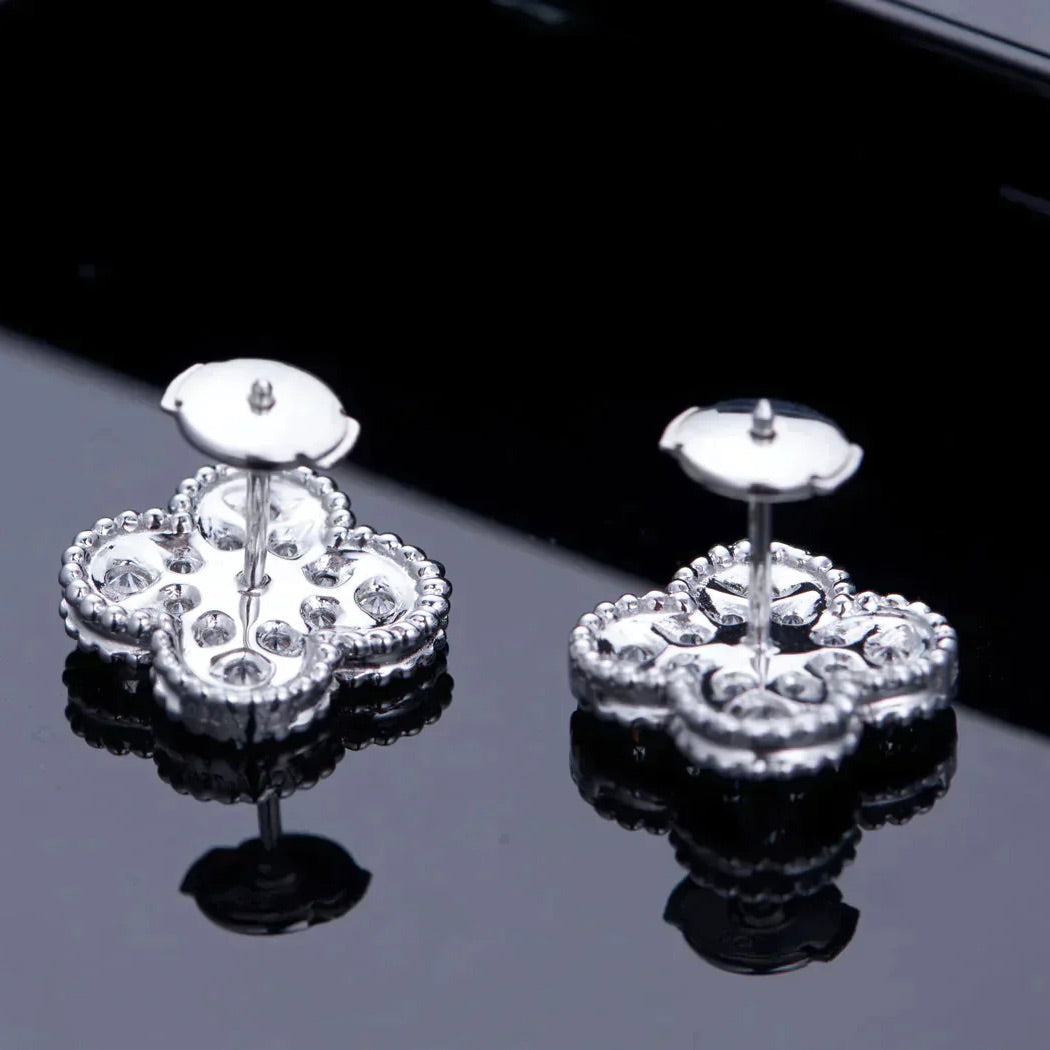 [Love Aura]CLOVER 1 MOTIFS DIAMOND STUD EARRINGS SILVER