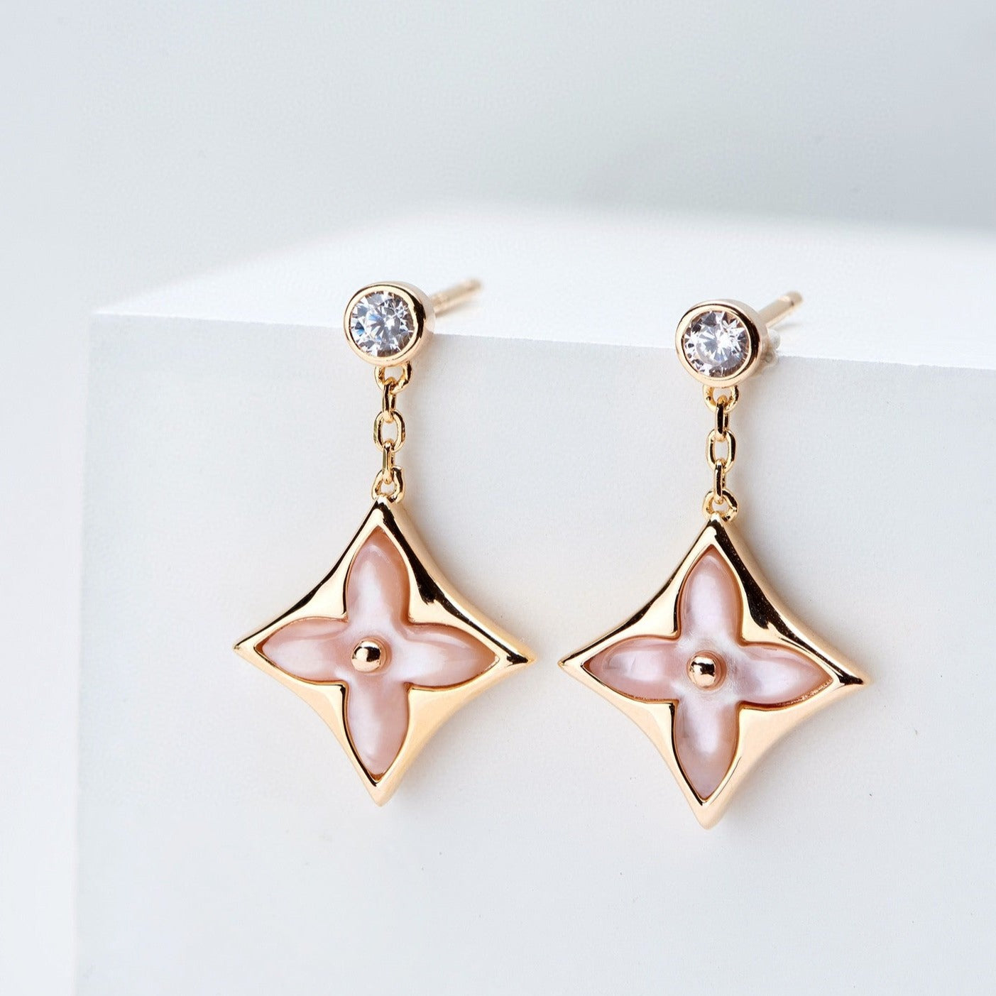 [Love Aura]DOUBLE STAR PINK GOLD MOP DROP EARRINGS