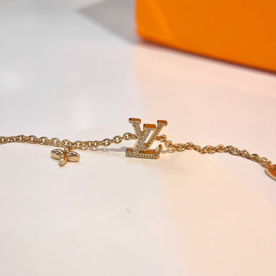 [Love Aura]LOGO STAR MOTIF GOLD BRACELET