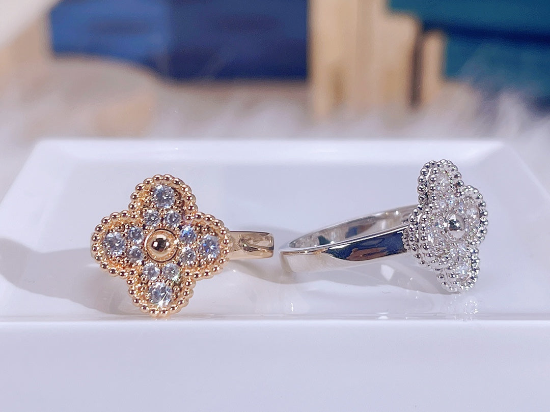 [Love Aura]CLOVER DIAMOND RING