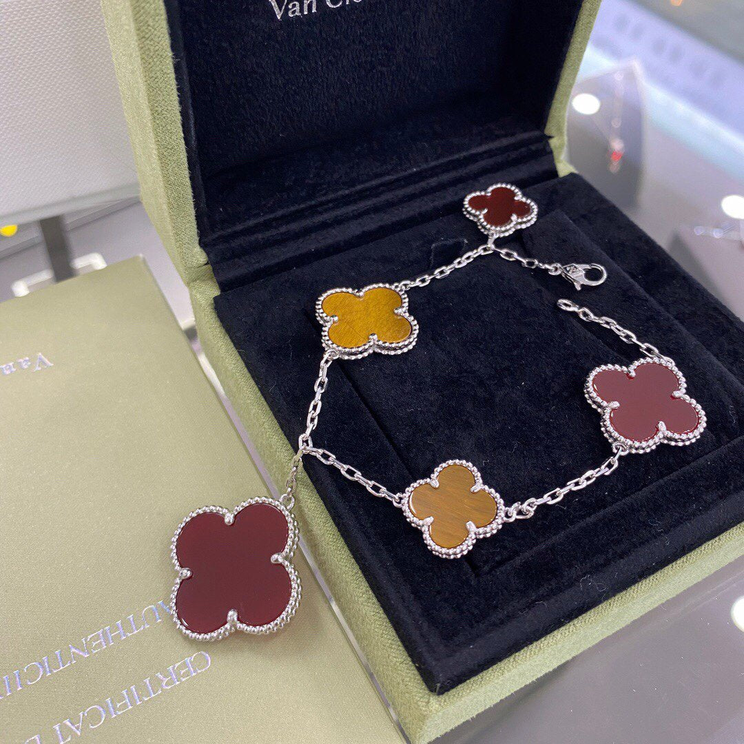 [Love Aura]CLOVER 5 MOTIFS SIVLER CARNELIAN TIGER EYE BRACELET