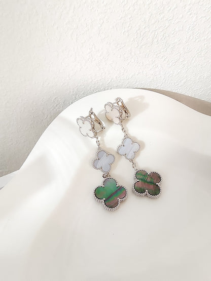 [Love Aura]CLOVER 3 MOTIFS CHALCEDONY DARK MOP SILVER EARRINGS