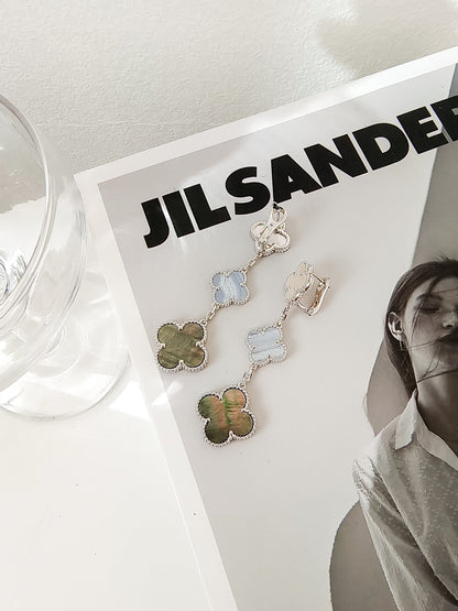 [Love Aura]CLOVER 3 MOTIFS CHALCEDONY DARK MOP SILVER EARRINGS