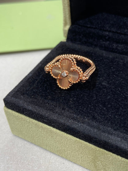 [Love Aura]CLOVER RIVERSIBLE PINK GOLD RING