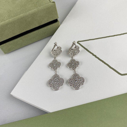 [Love Aura]CLOVER 3 MOTIF DIAMOND SILVER DROP EARRINGS