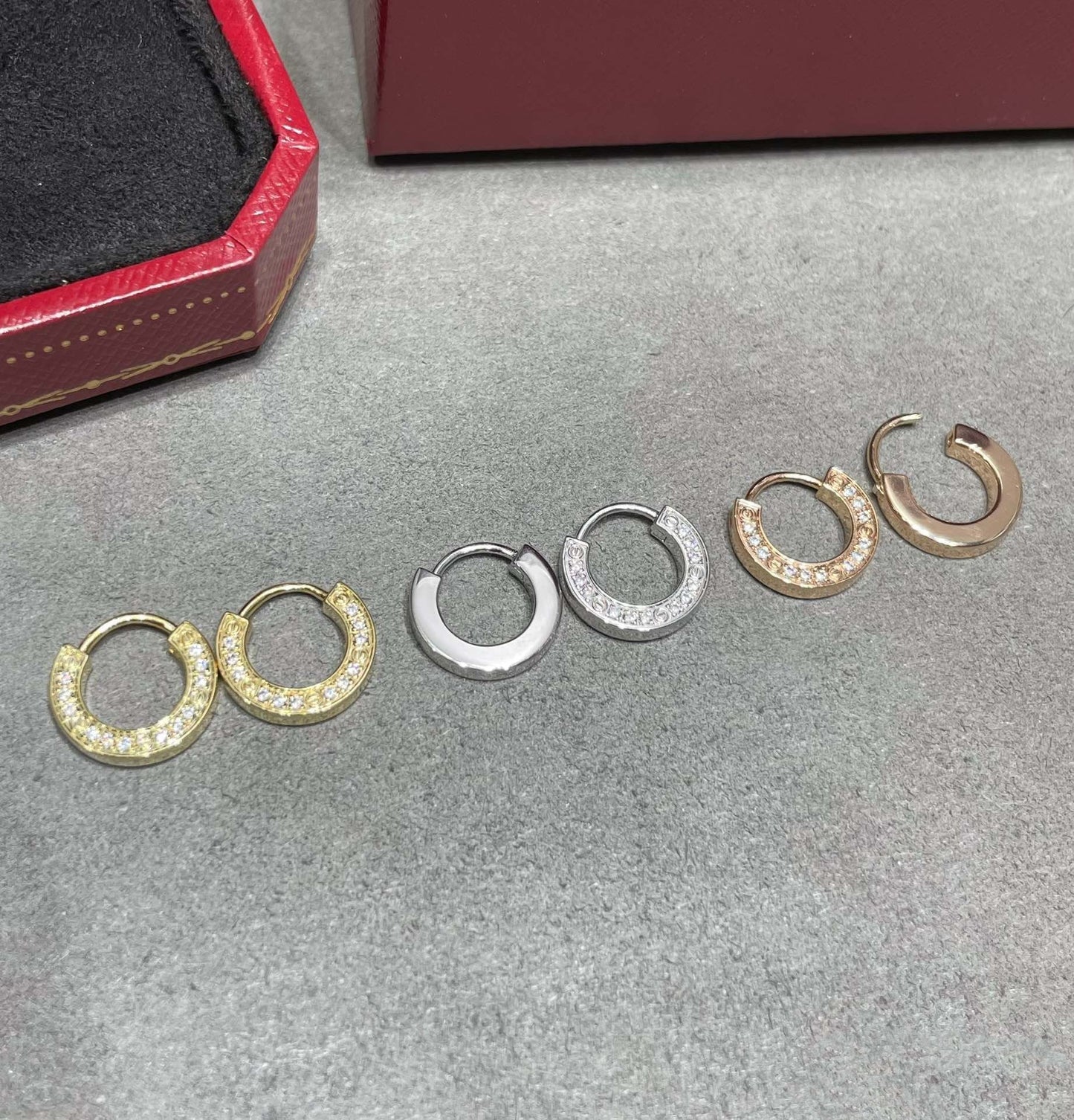 [Love Aura]LOVE DIAMOND EARRINGS