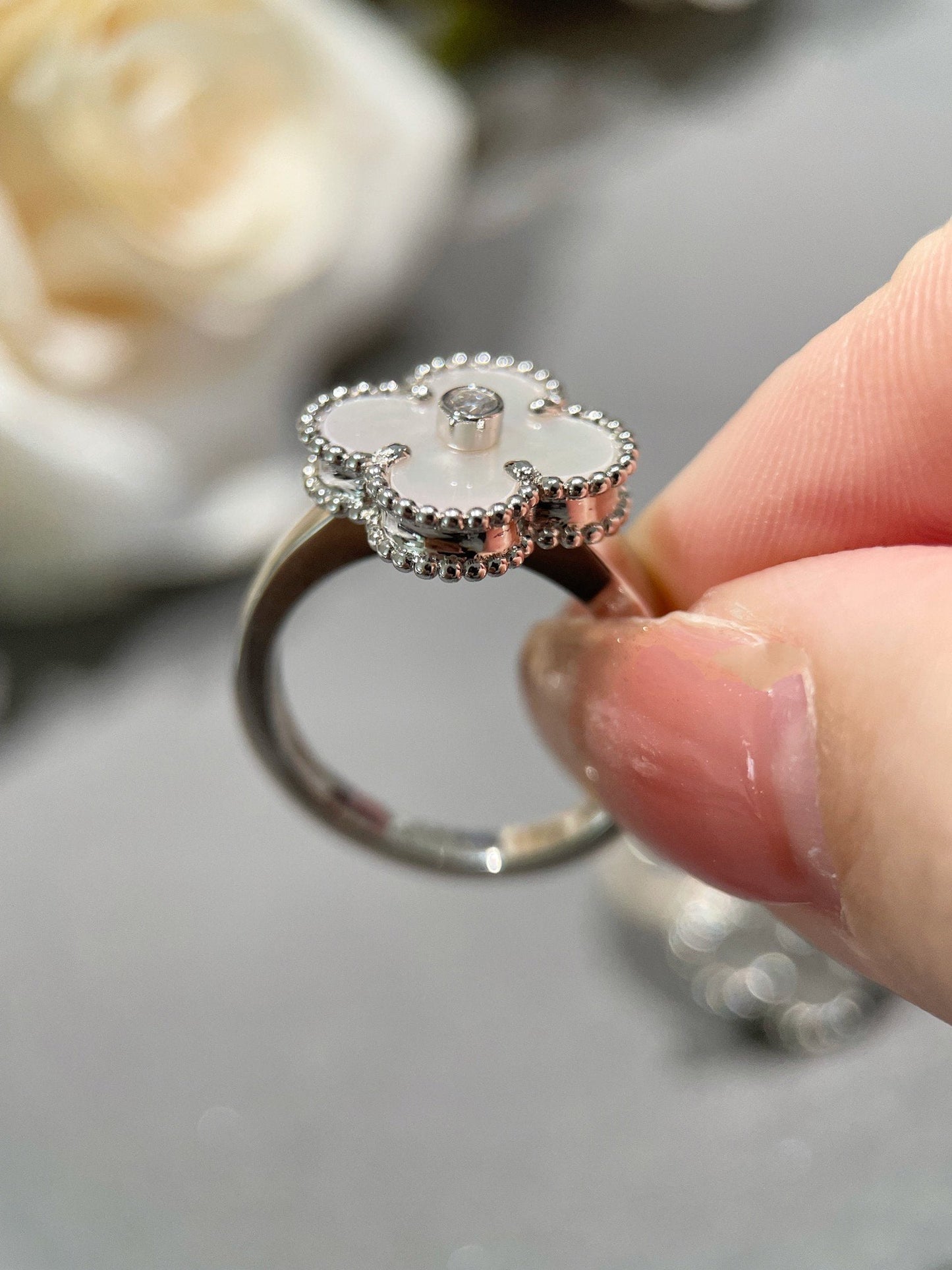 [Love Aura]CLOVER SILVER MOP DIAMOND RING