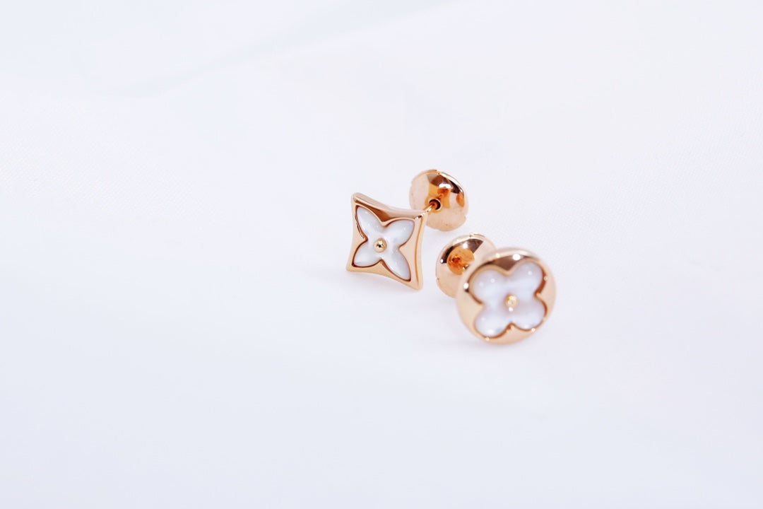 [Love Aura]STAR AND SUN PINK GOLD MOP STUD EARRINGS